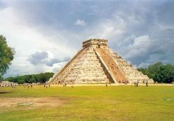 Maya piramide in Mexico